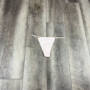VS Pink V String Thong